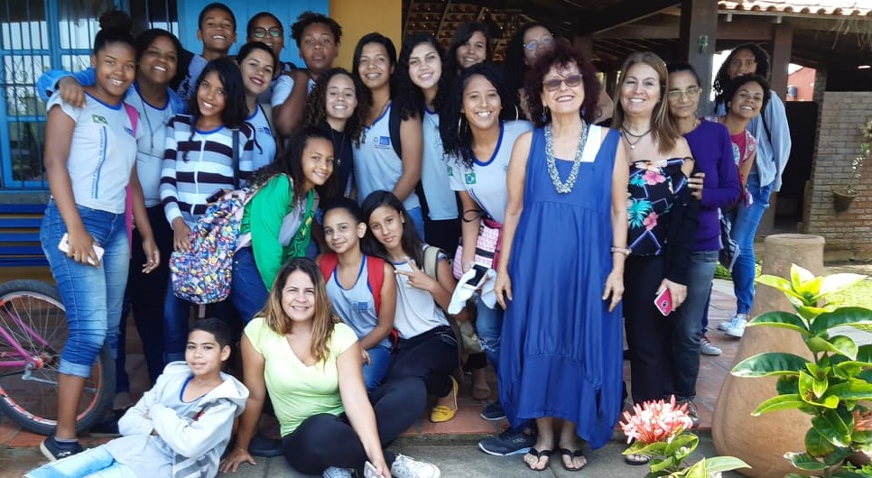 Com Roseana Murray na Casa Amarela.